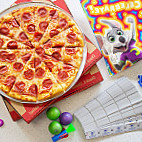 Chuck E Cheese's food