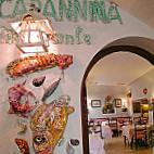 La Capannina inside