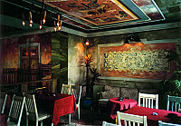 Villa Cuba inside