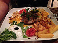 Akropolis food