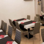 Max Pizza Drive food