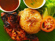 Nasi Tomato Ayam Percik Azmy food