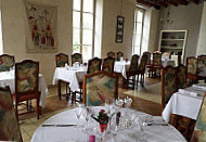 Le Relais De La Calèche food