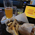 Red Robin Gourmet Burgers And Brews food