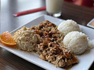 Da' Hui Hawaiian Grill food