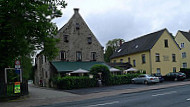 Templerhof outside