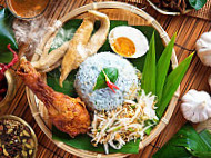 Kak Hasnah Nasi Kerabu Kelate food