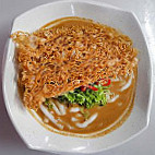 Rizkie Laksa Telur Bersarang food