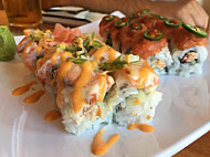 Sushi Avenue food