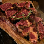 La Pecora Ladra Comida