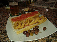 De Tapas Con Manu food