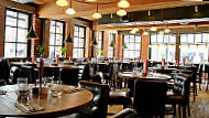 Earls Kitchen Yaletown Vancouver food