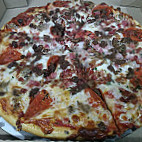 Poppa Dough's Pizza food