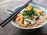 Kak Imah Laksa Sarawak (coffee Break) food