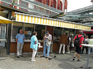 Bratwurststand Knüpfing inside