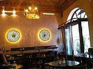 Cafe Altschwabing inside