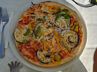 Pizzeria San food