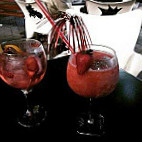 Gins Tonics food