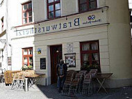 Bratwurstherzl Am Viktualienmarkt food