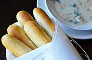 Olive Garden food