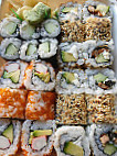 Sushi-Chi food