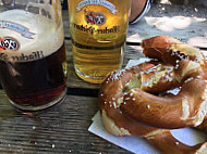 Biergarten Muhlenpark food