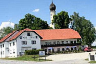 Landgasthof Kollmeder outside