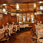 Weinhaus Anker food