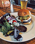 Café Hollander Hilldale food