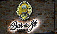 Bar Do Ze inside