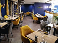 Sens Bistrot Contemporain food