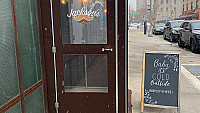 Jackson's Eatery outside