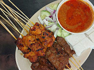 M.r. Uncle Satay food