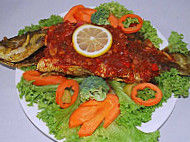 Nor Ikan Bakar Tomyam Seafood food