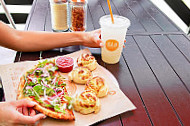 Blaze Pizza food