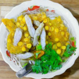 ခိုင်သုခ Dentro