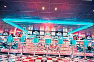 Tommy's Diner inside