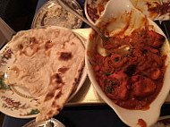 The Amina Tandoori food