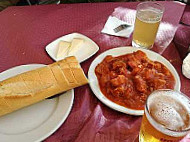 Bar Restaurante Ludena food