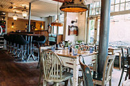 Garrison Public House food