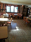 Pizzeria Cavalino inside