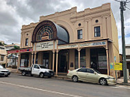 Stock Exchange Cafe outside