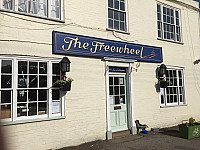 The Freewheel outside