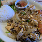 Lemon Grass Thai Cuisine food