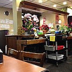 Pho Phu Thinh Restaurant inside