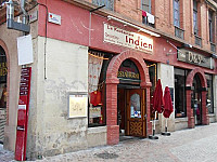 Le Delice Indien outside