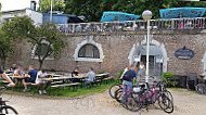 Biergarten Schanzchen food