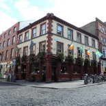 Farringtons Esterno