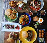 Burgers Bowls Faro food