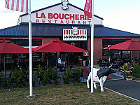 La Boucherie outside